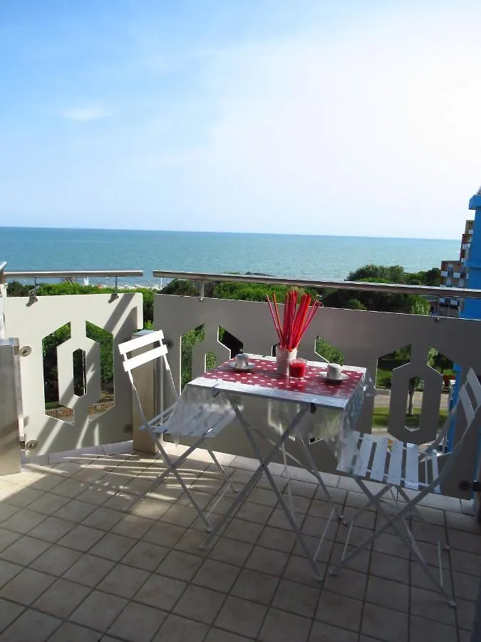 Apartments Porto Santa Margherita 24688 0*, بورتو سانتا مارغريتا دي كاورل